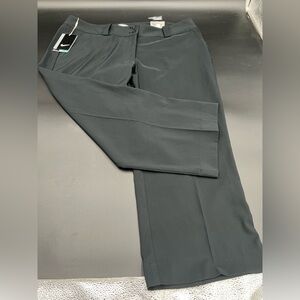 Women’s Nike Golf cropped black pants. SZ 14. Modern rise dri fit. NWT